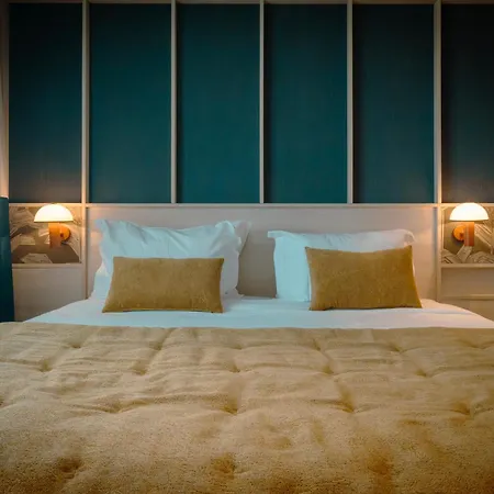 Hotel Acta Moa 4*
