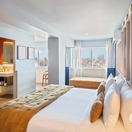 Hotel Acta Moa