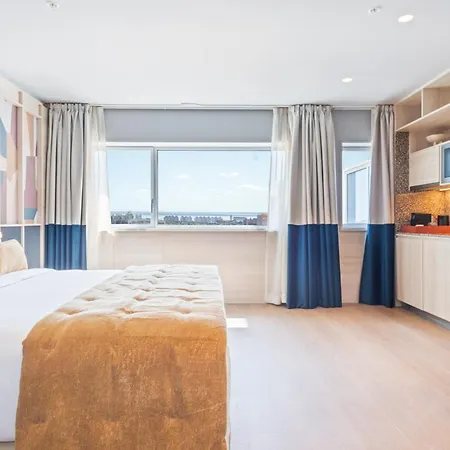 Szálloda Acta Moa 4*